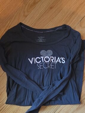 Victoria's Secret Gray Long Sleeve Pajama Dress with Heart Accent